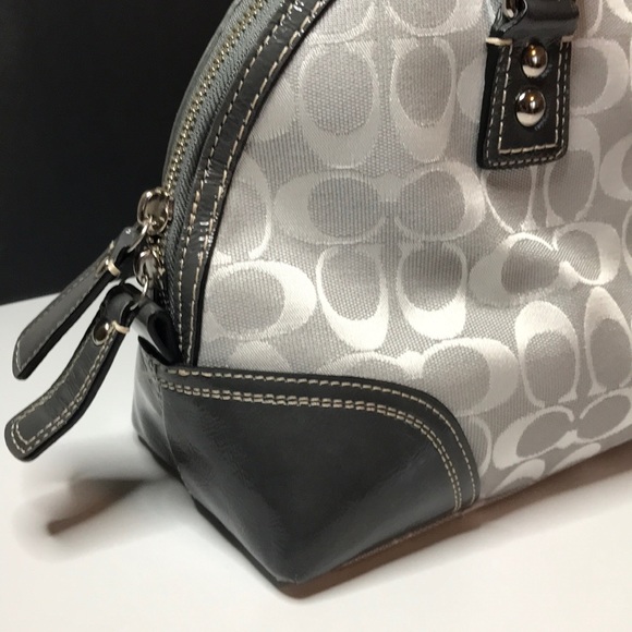 (SOLD) COACH Hampton signature satchel D1093-f13977 Classic C Grey pu… - Picture 9 of 17